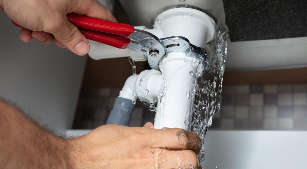 how quickly can an emergency plumber get to my house